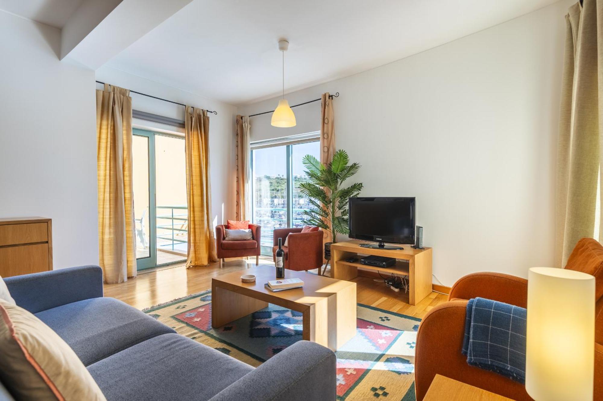 Marina Breeze Apartment With Pool - 900M From The Beach Albufeira Exterior photo